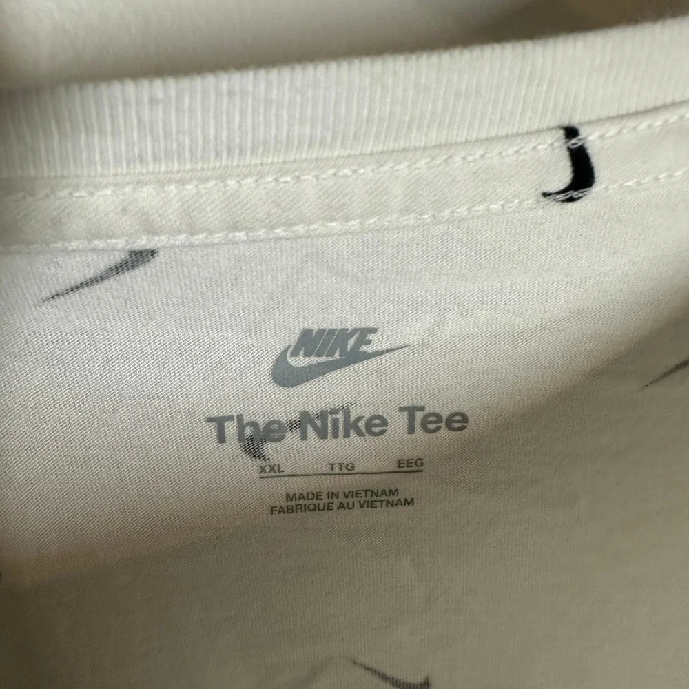 Nike The Nike Tee XXL White Black Swoosh All Over Print AOP T-Shirt Men's Club